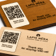 Επιτραπέζια Πλακέτα με Λογότυπο & QR Code | Μονής Όψης